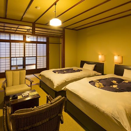 Hotel Yamaboushi Takayama  Exterior foto